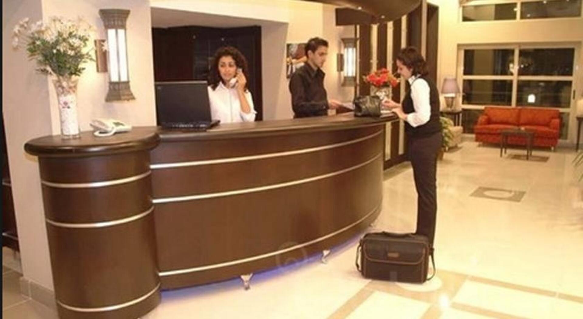 Almena Hotel 4* 0