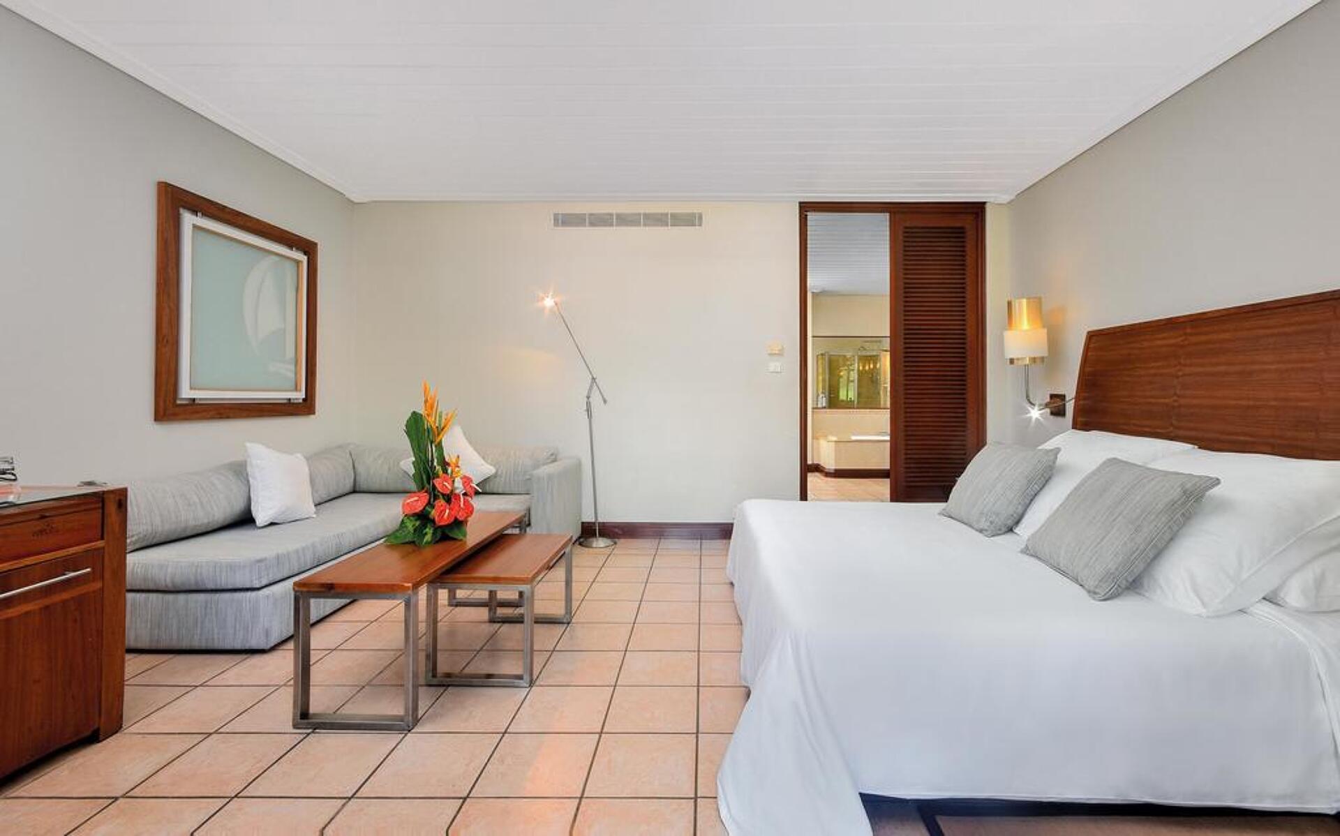 Paradis Beachcomber Golf Resort & Spa 5* 7