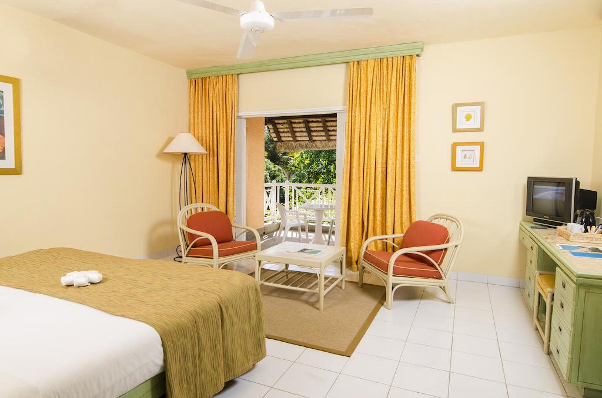 Merville Beach Hotel 3* 13
