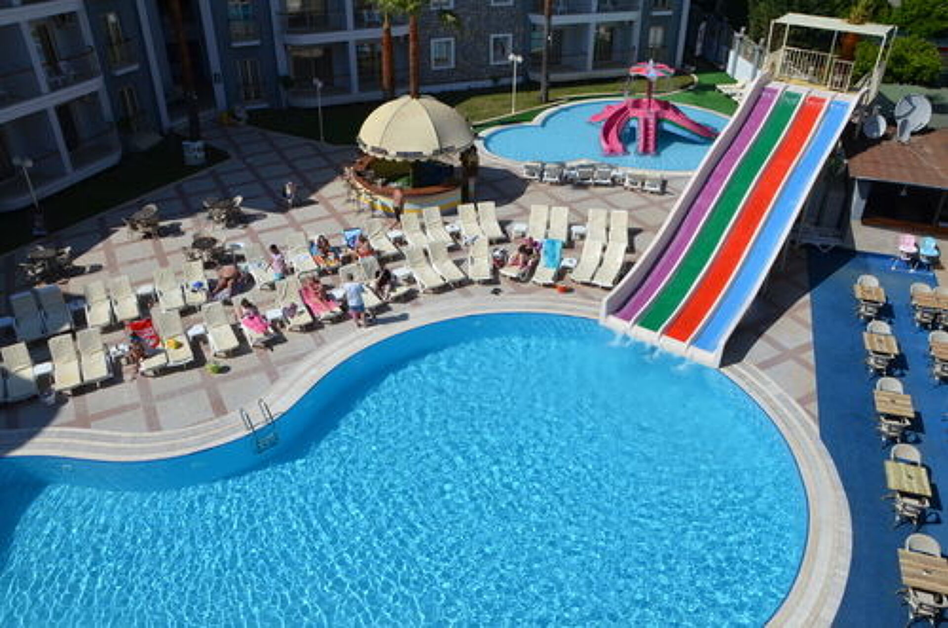 Alenz Suite Hotel 3* 17