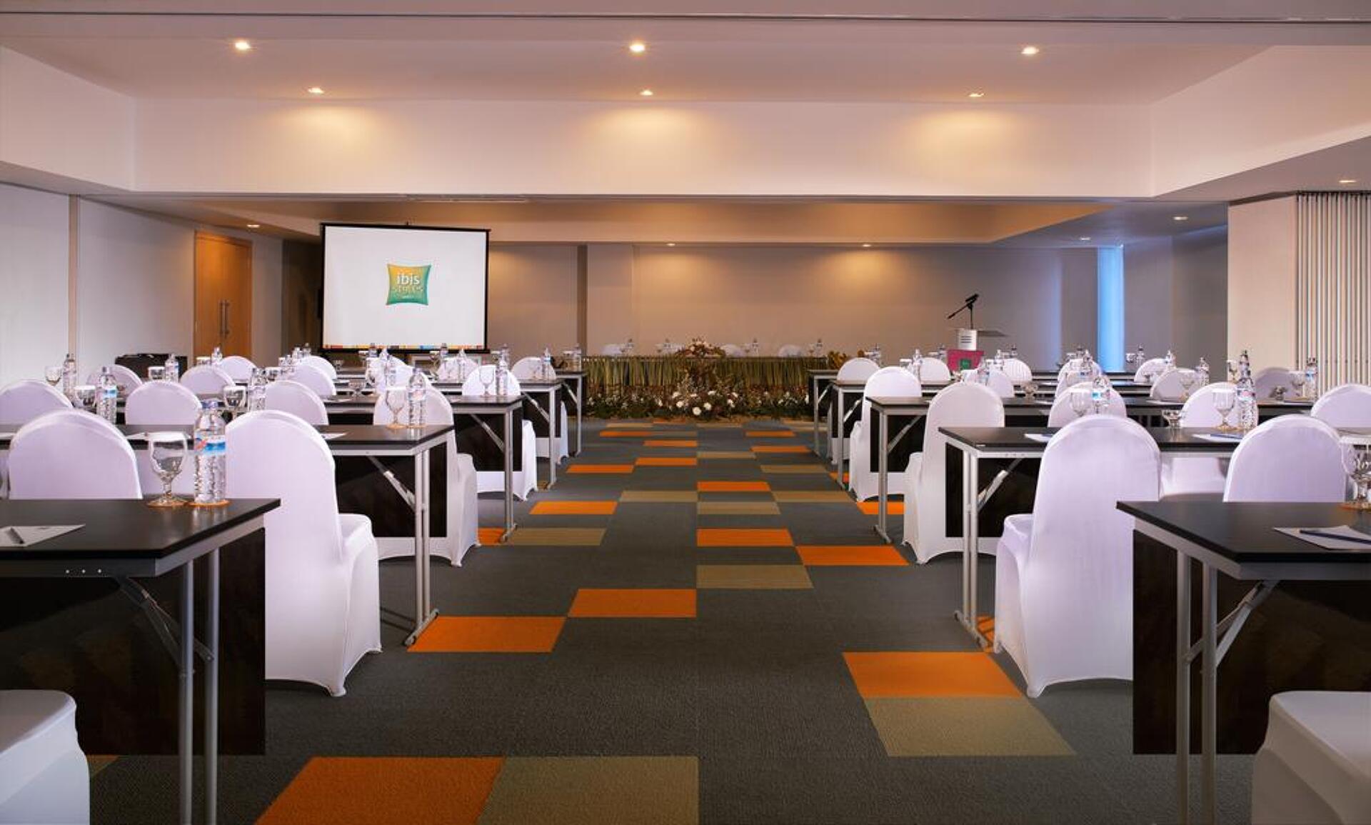 Ibis Styles Bali Benoa 18
