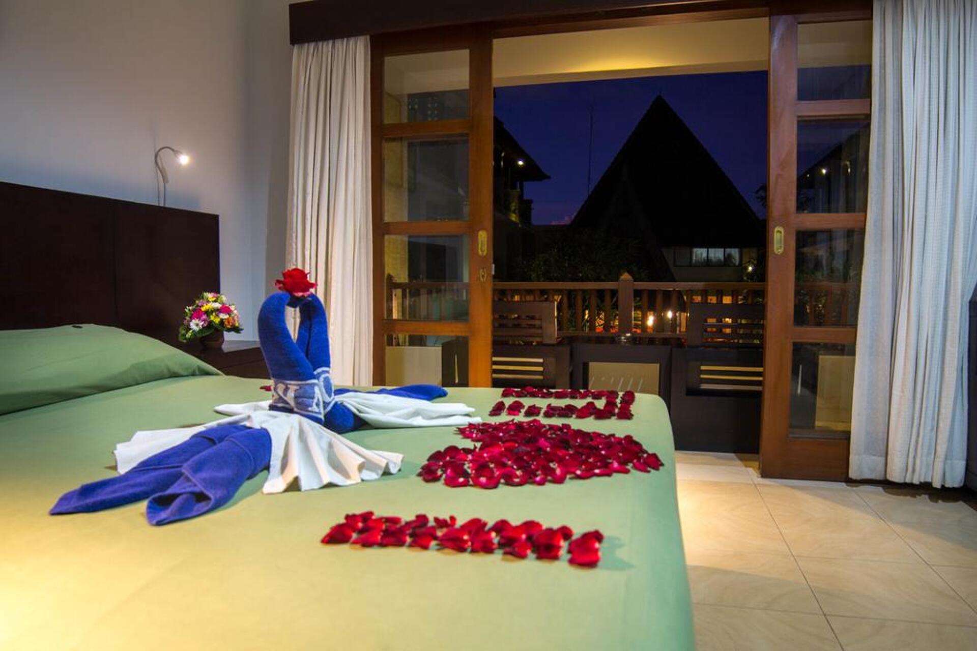 Fourteen Roses Beach Hotel 3* 9