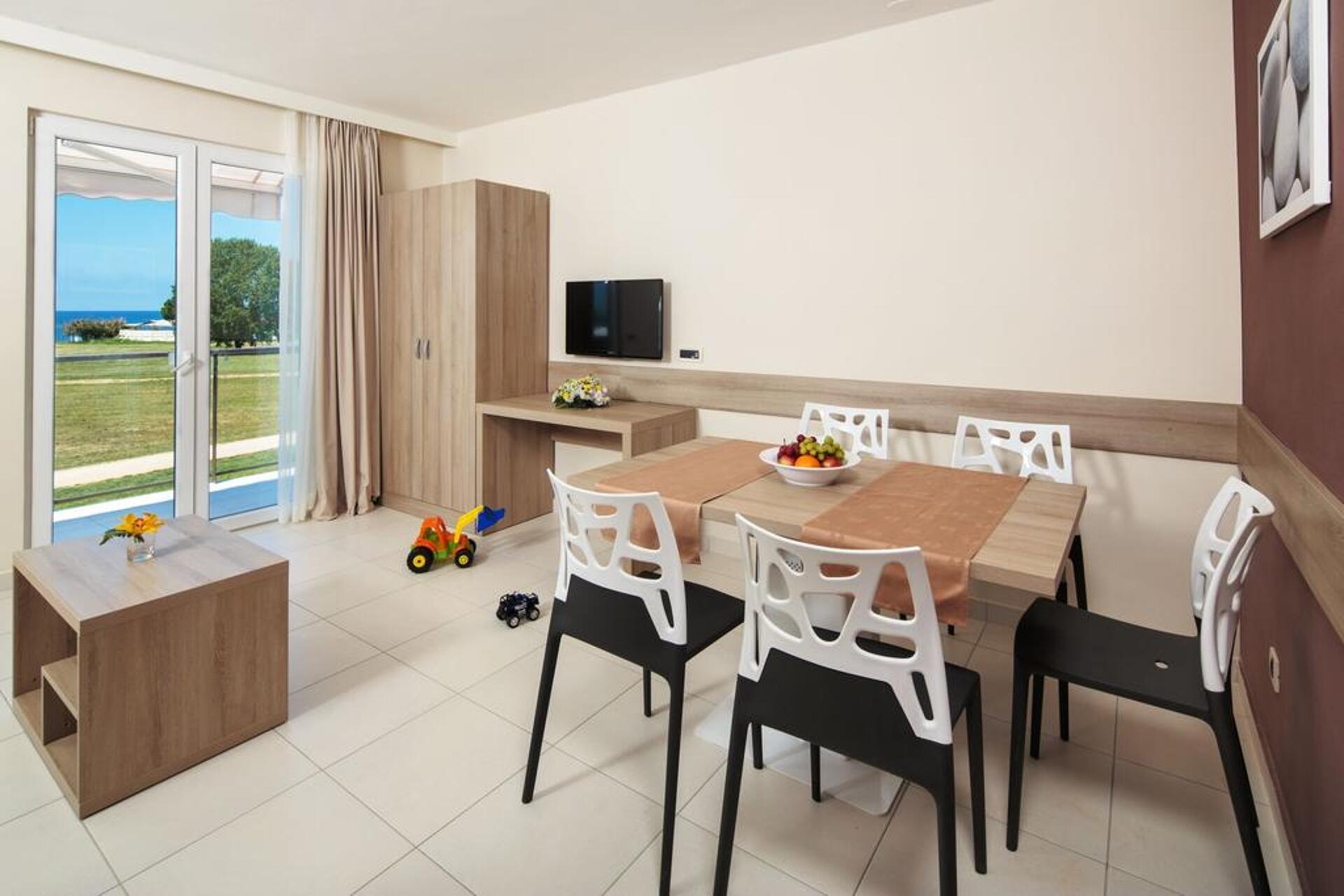 Sol Katoro Apartments 4* 7