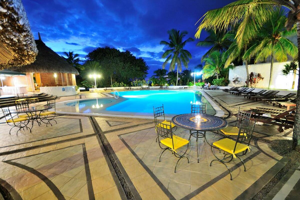 Casuarina Resort & Spa 3* 3