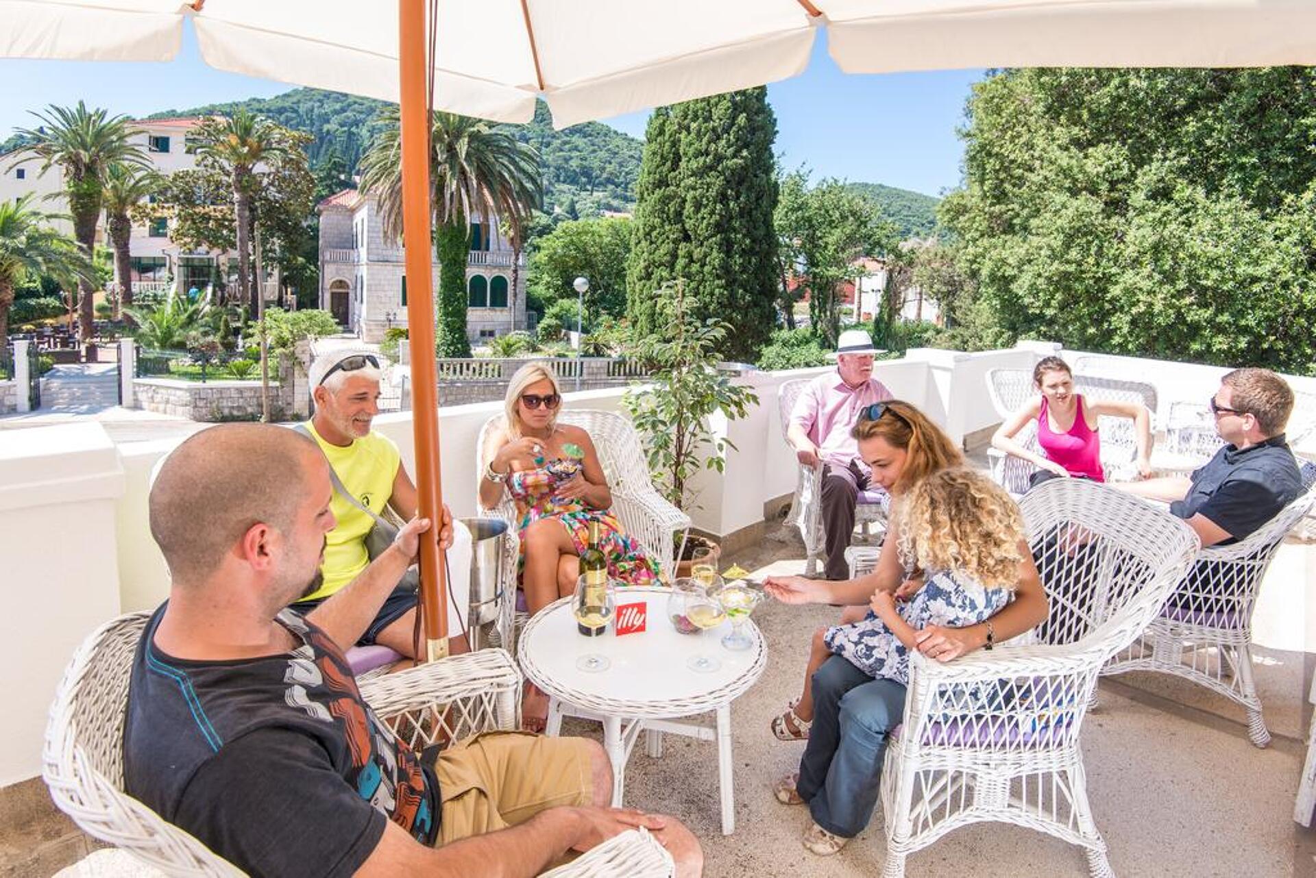 Sumratin Hotel 2* 12
