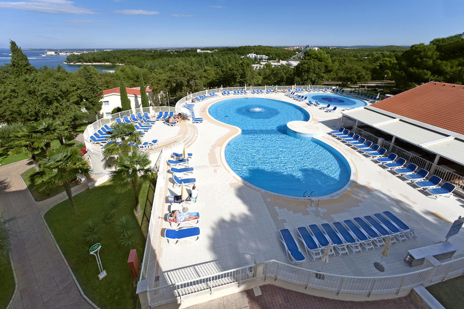 Laguna Bellevue Apartments 4* 2