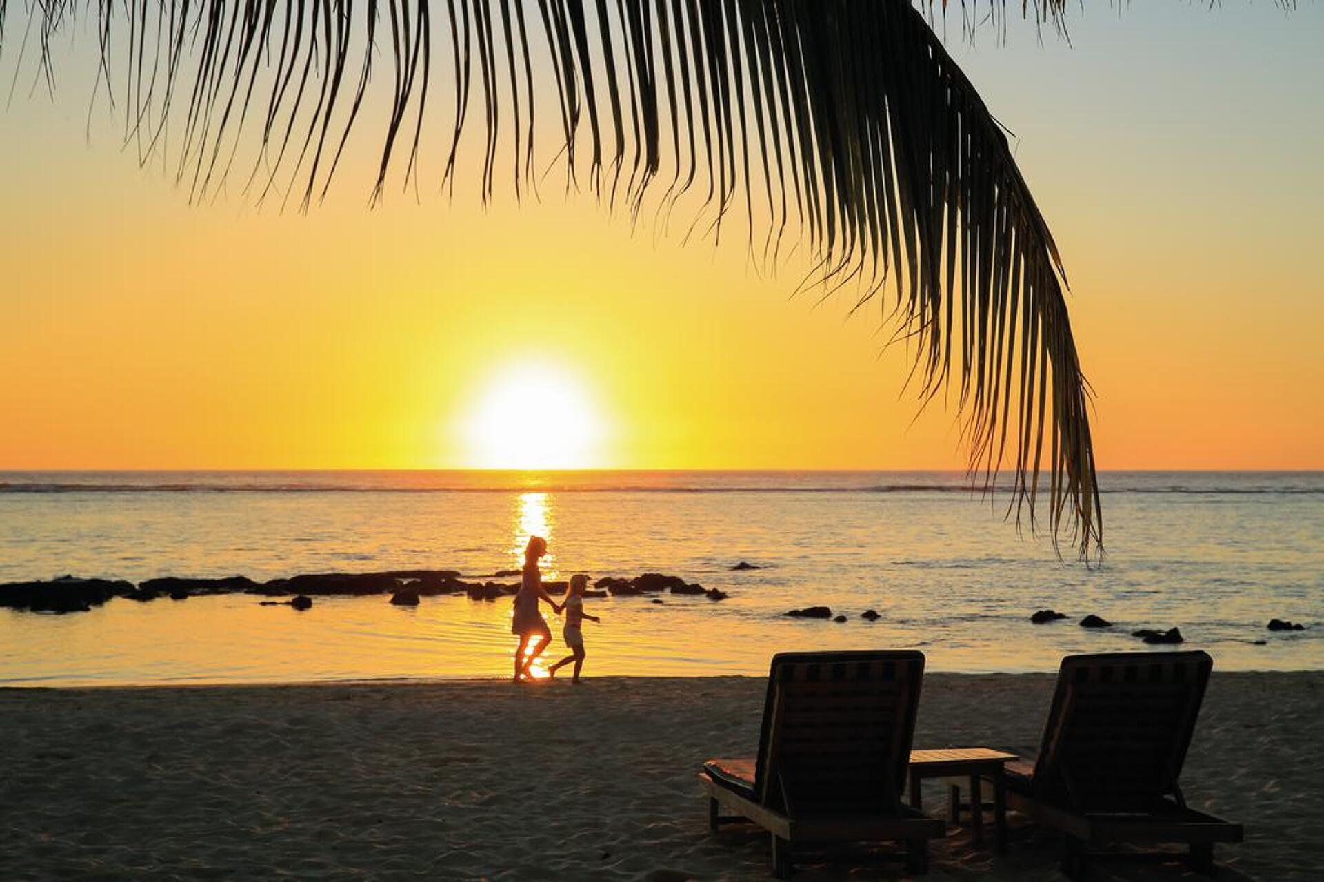 Victoria Beachcomber Resort & Spa 4* 2