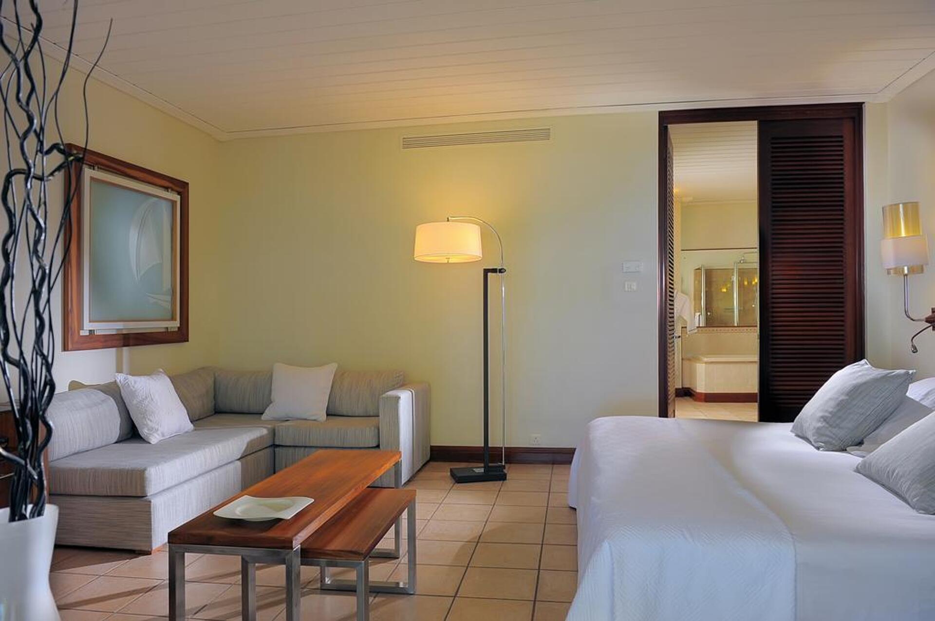Paradis Beachcomber Golf Resort & Spa 5* 32