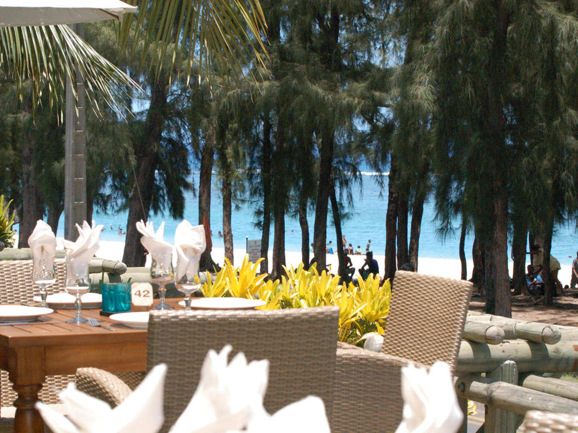 Aanari Hotel & Spa 4