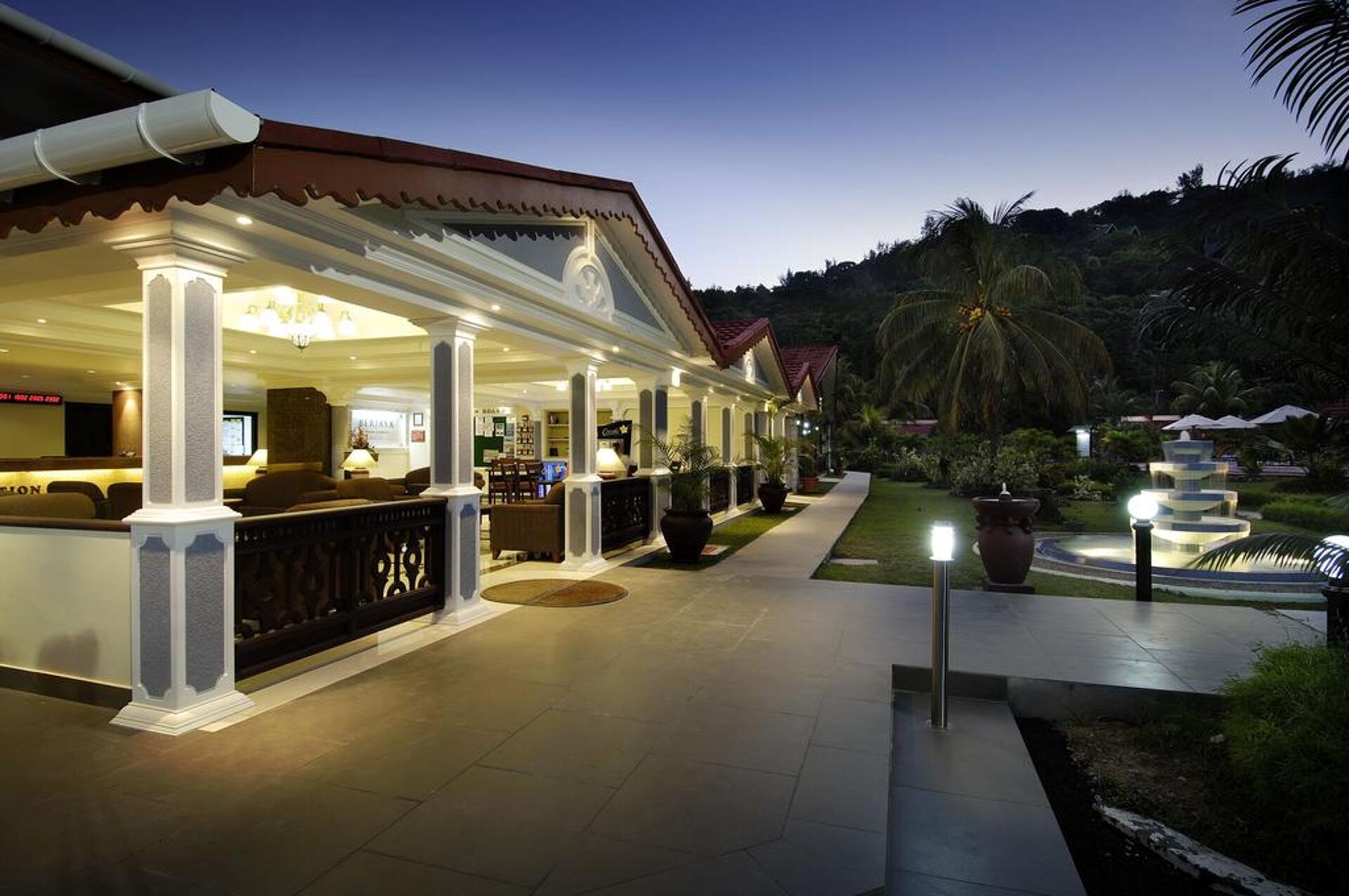 Berjaya Praslin Beach Resort 3* 0