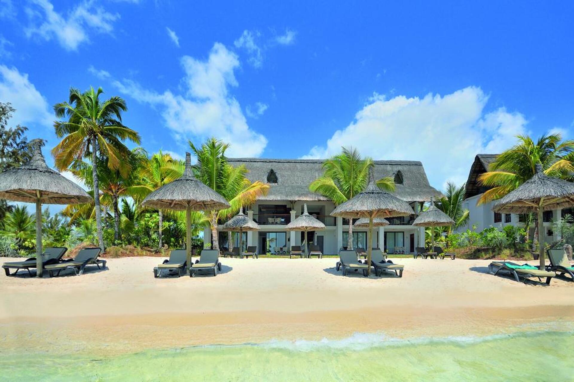 Paradis Beachcomber Golf Resort & Spa 5* 1
