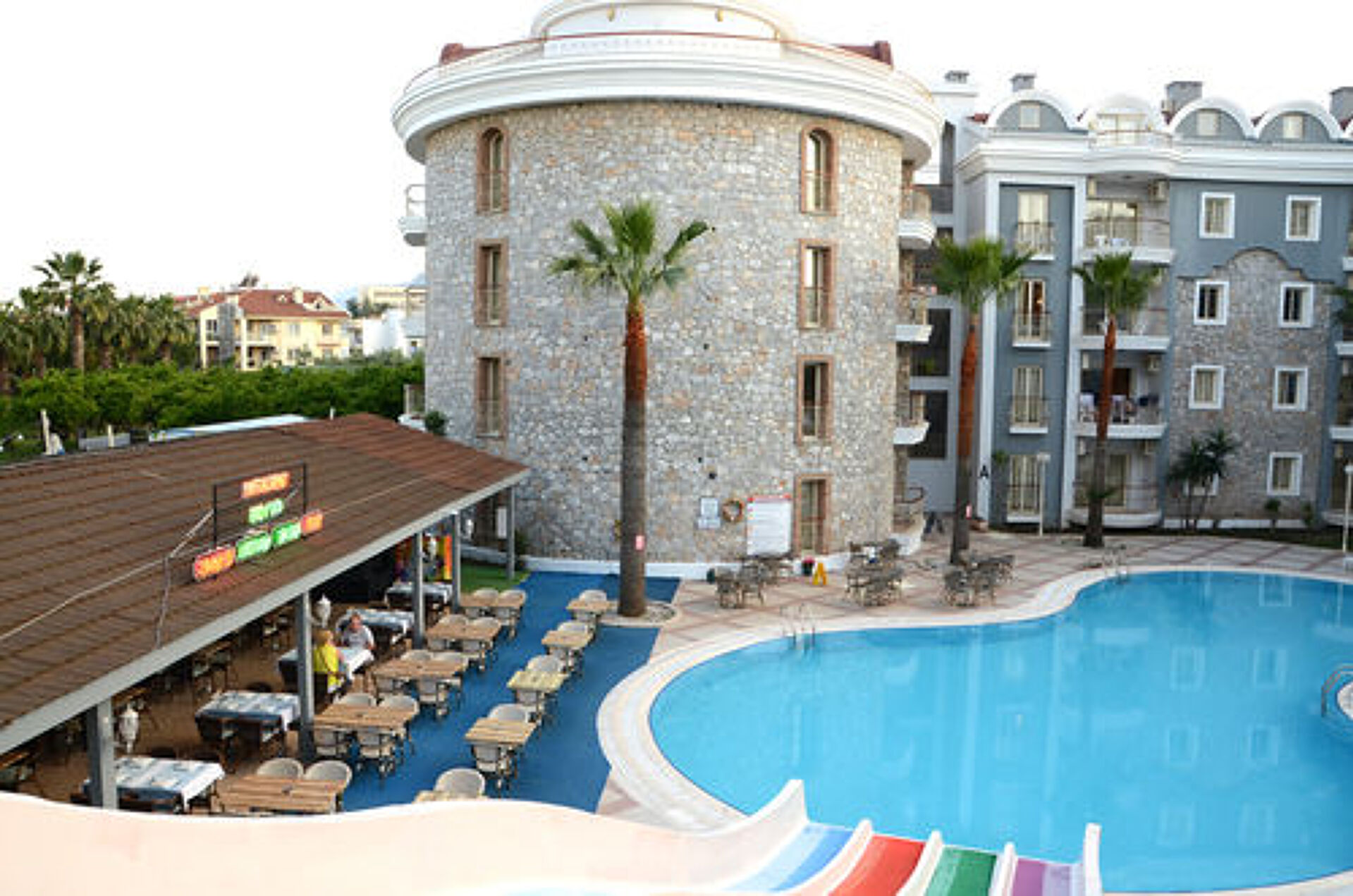 Alenz Suite Hotel 3* 13