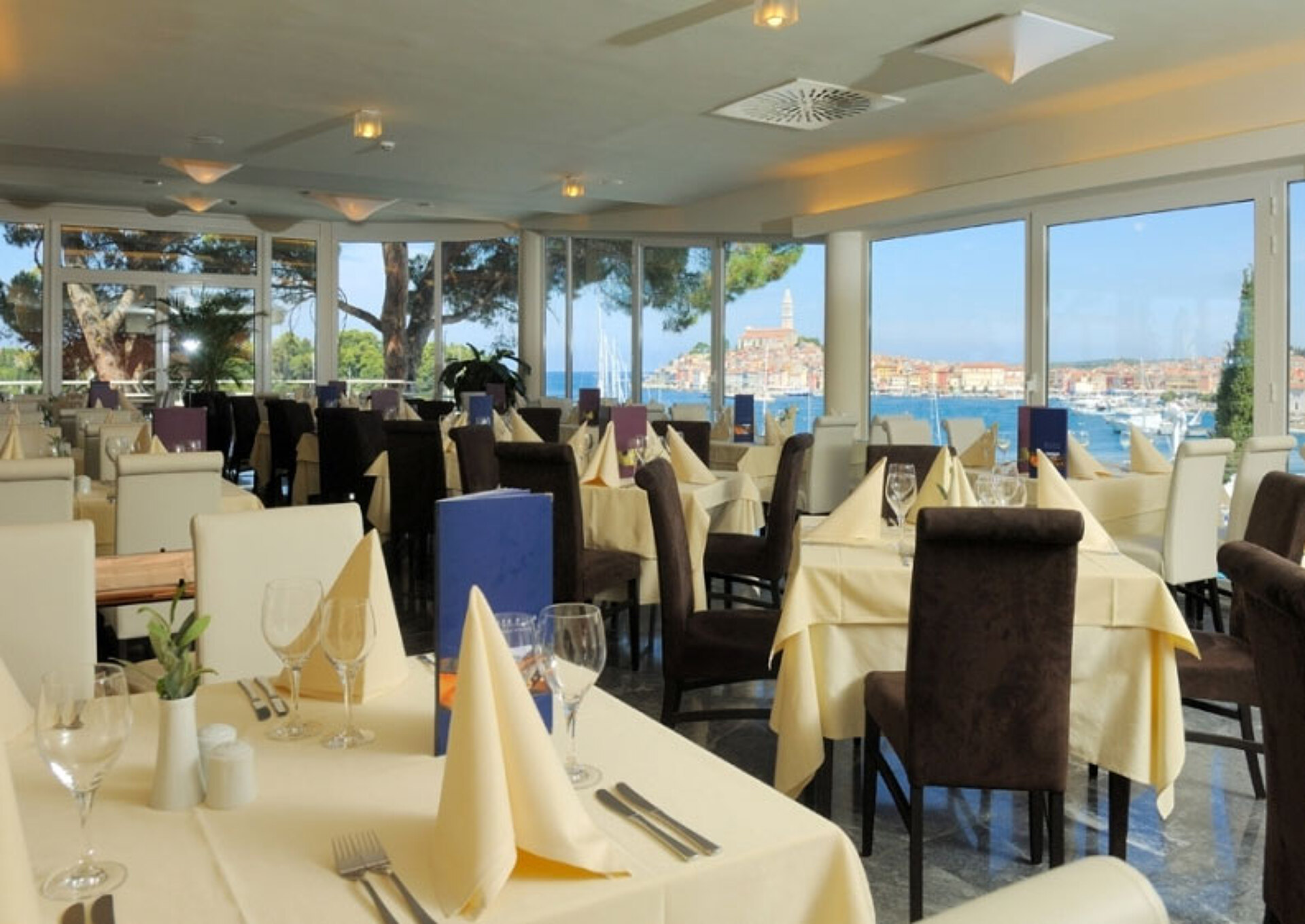 Park Hotel Rovinj 3* 4