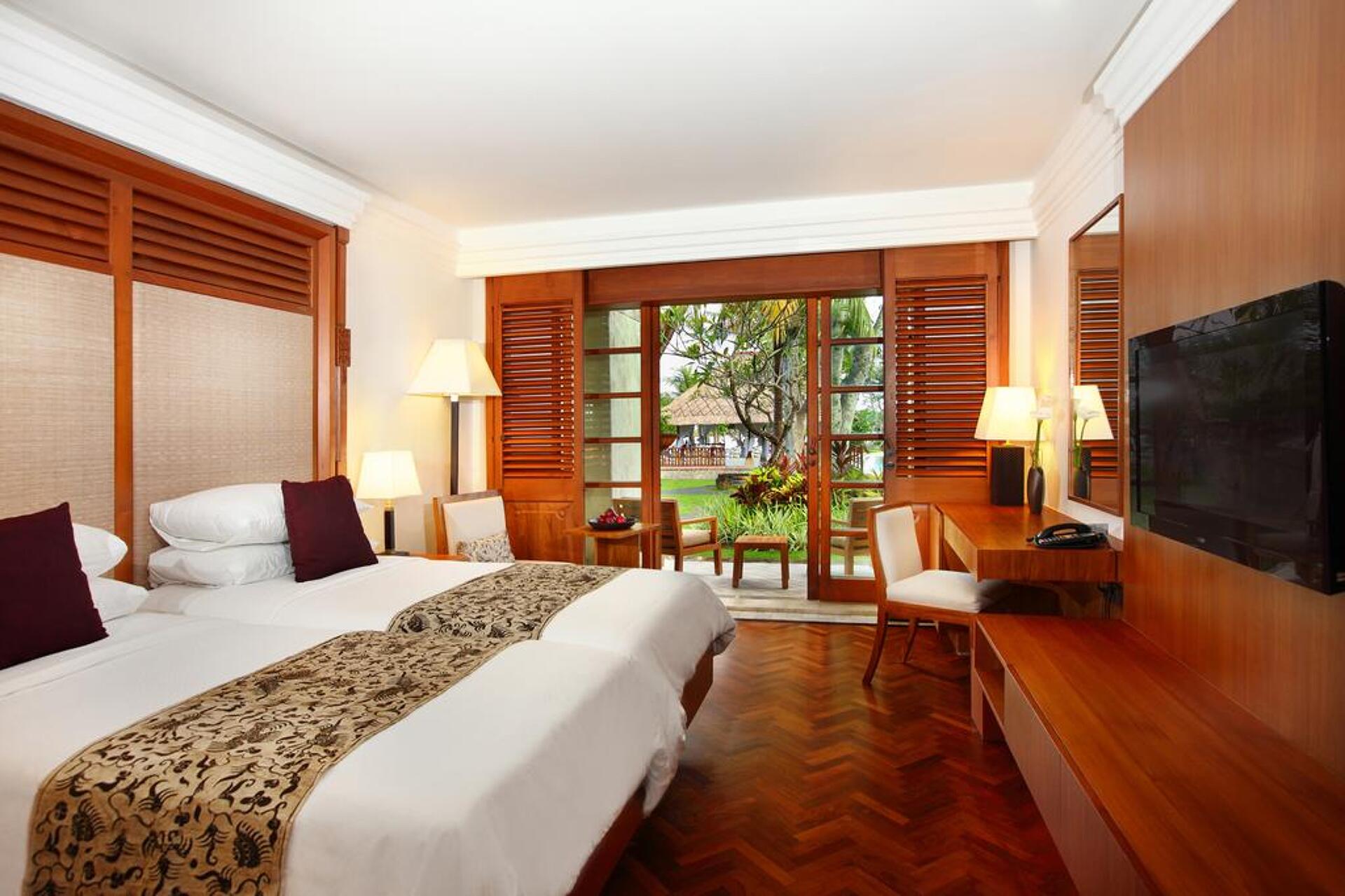 Nusa Dua Beach Hotel & Spa 21