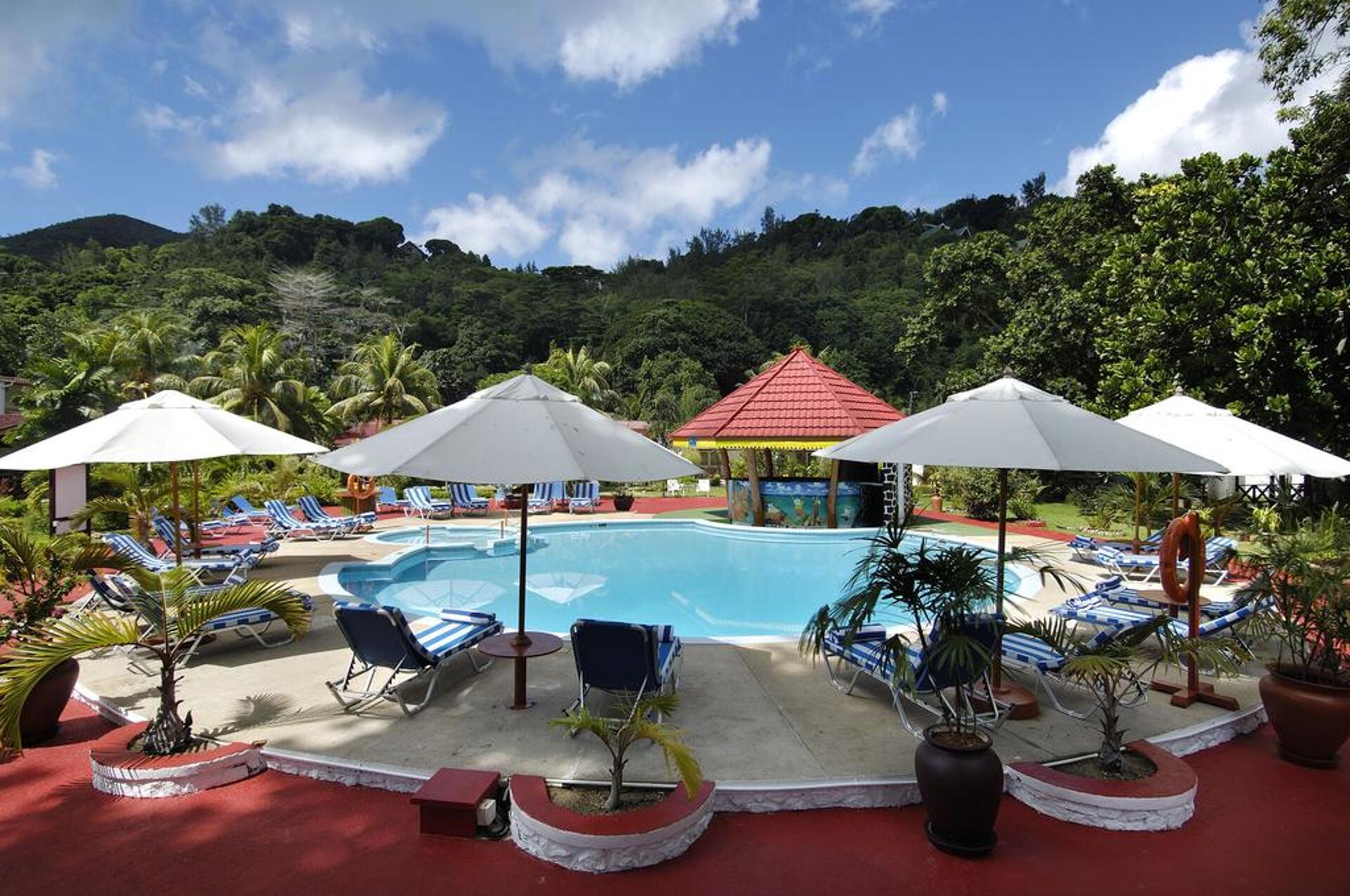 Berjaya Praslin Beach Resort 3* 2