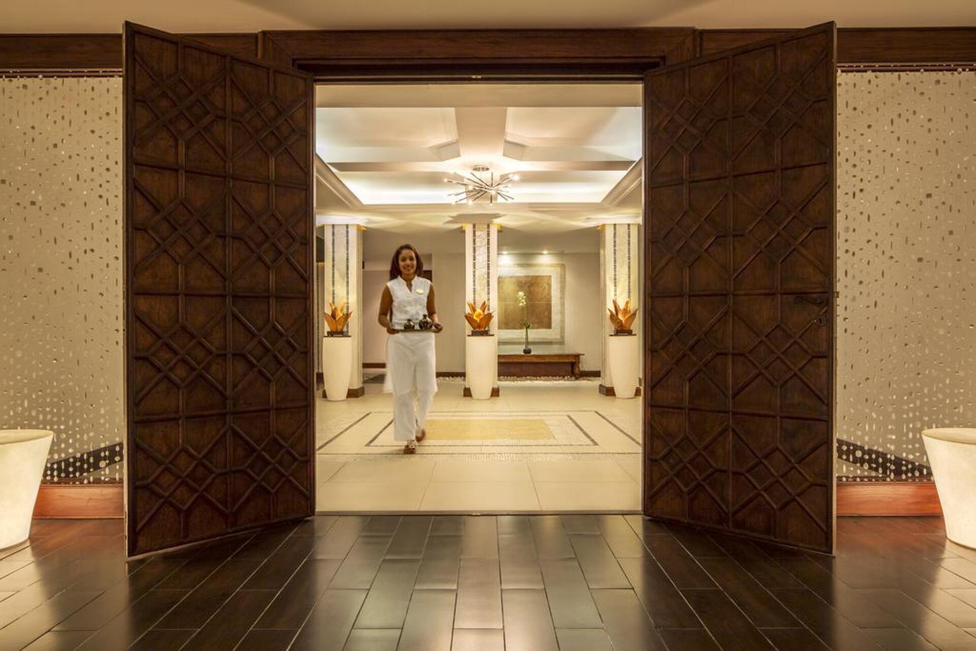 The Residence Mauritius  5* 28