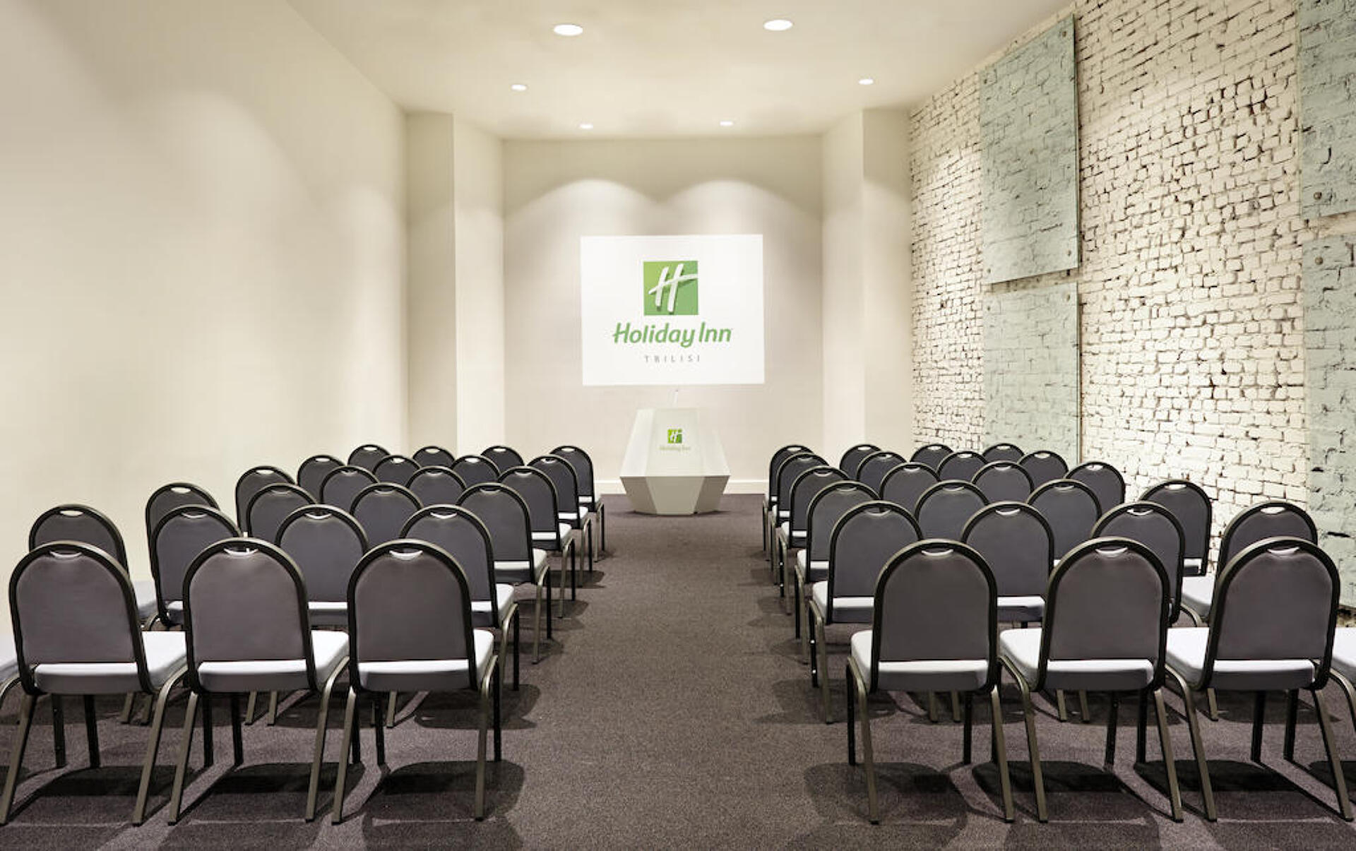 Holiday Inn Tbilisi 4* 26