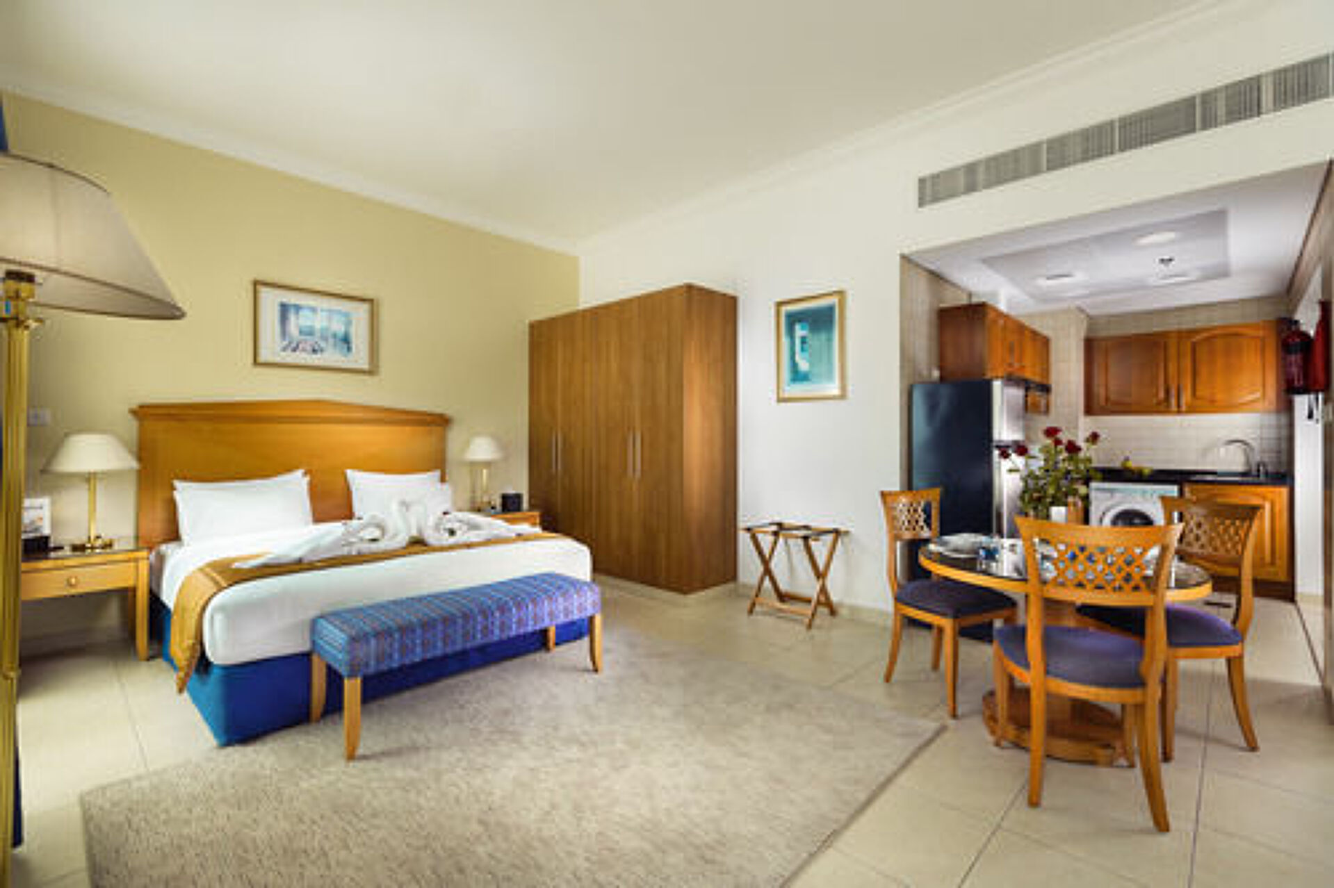 Roda Metha Suites 6