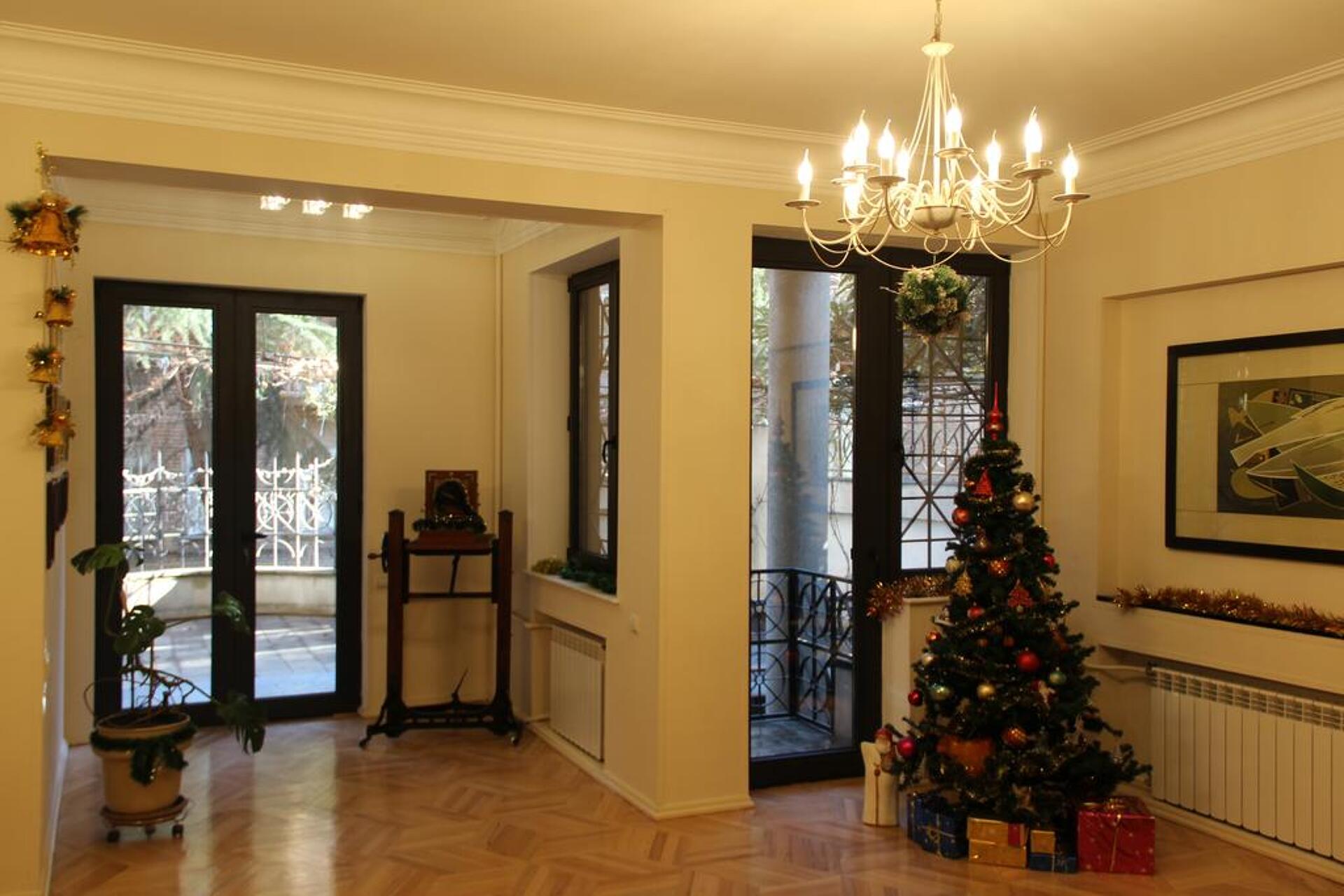 Iliani Hotel Tbilisi 4* 1