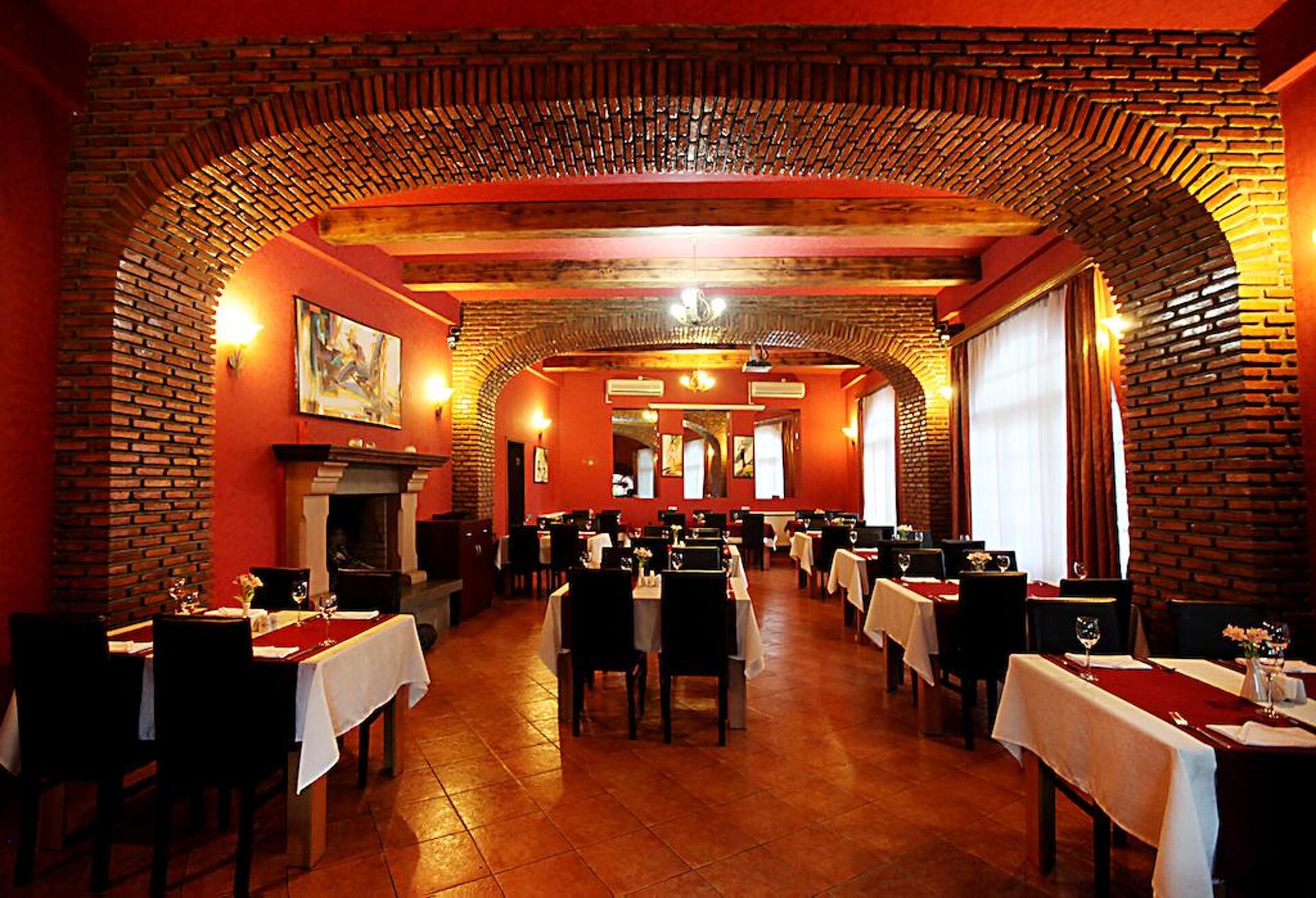 River Side Hotel  4* 34