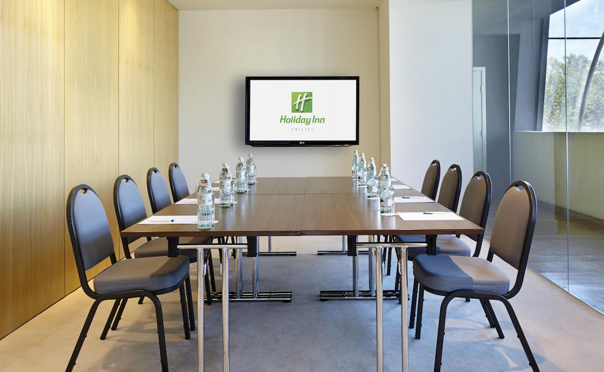 Holiday Inn Tbilisi 4* 23