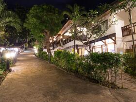 The Strand Boracay 4*