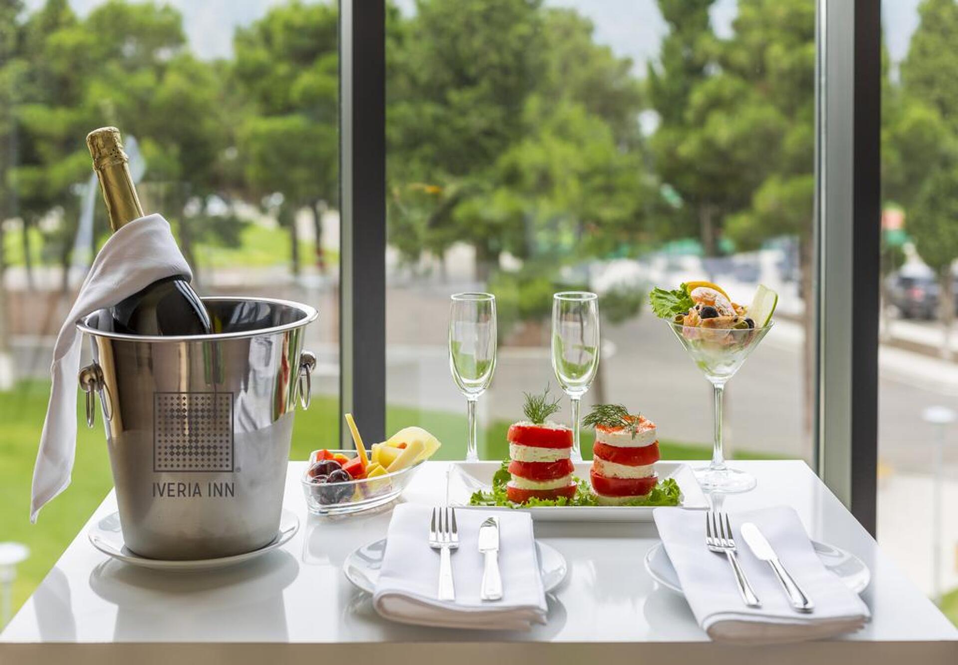 Iveria Inn Hotel 4* 3
