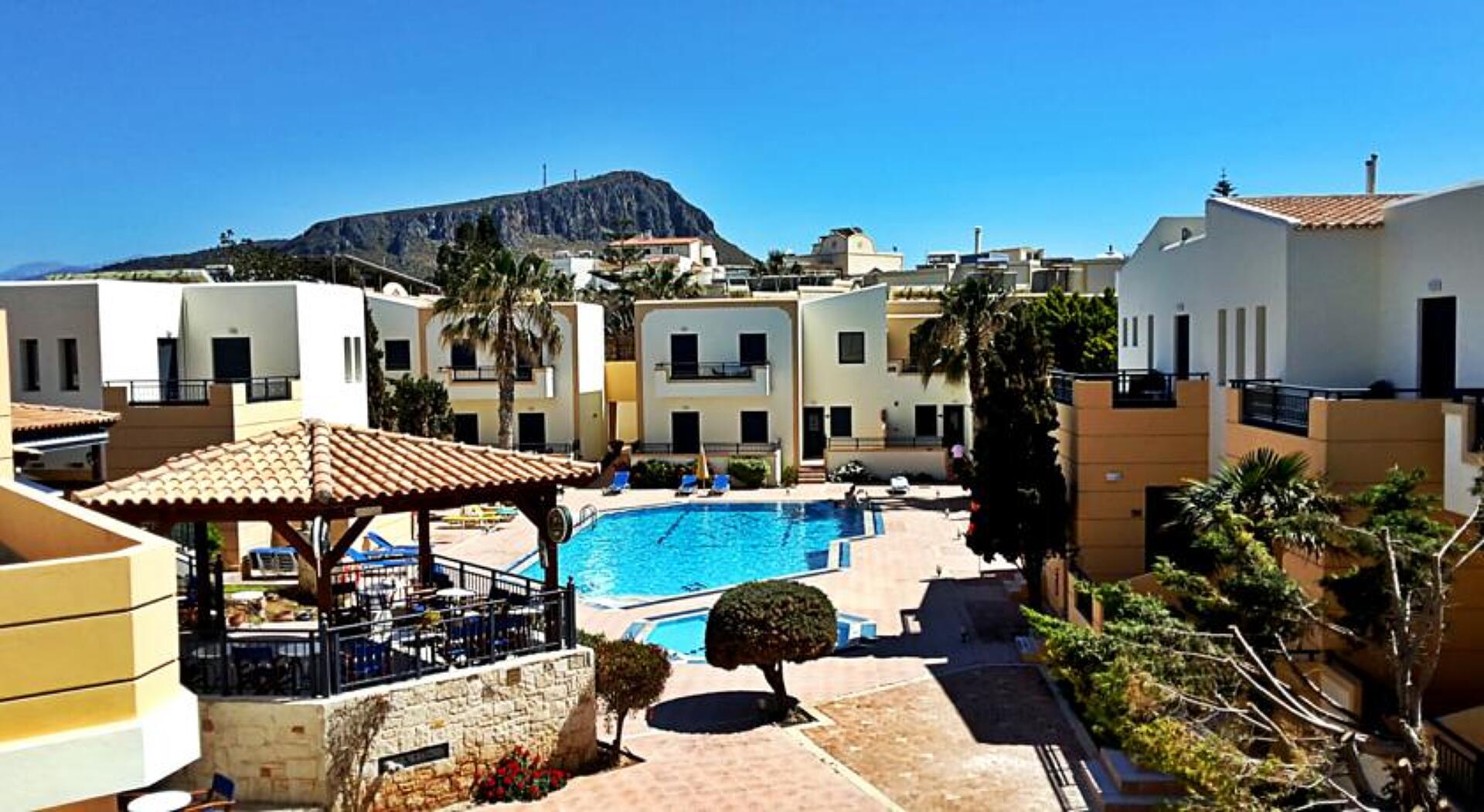 Blue Aegean Hotel & Suites 4* 0