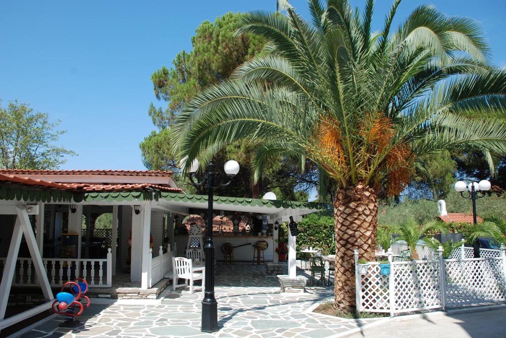 Diaporos Hotel 3* 4