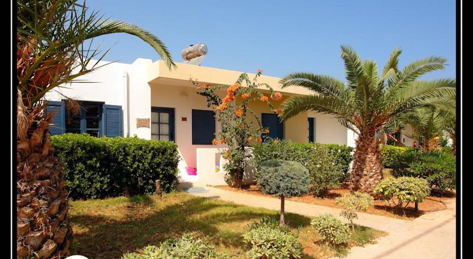 Blue Aegean Hotel & Suites 4* 9