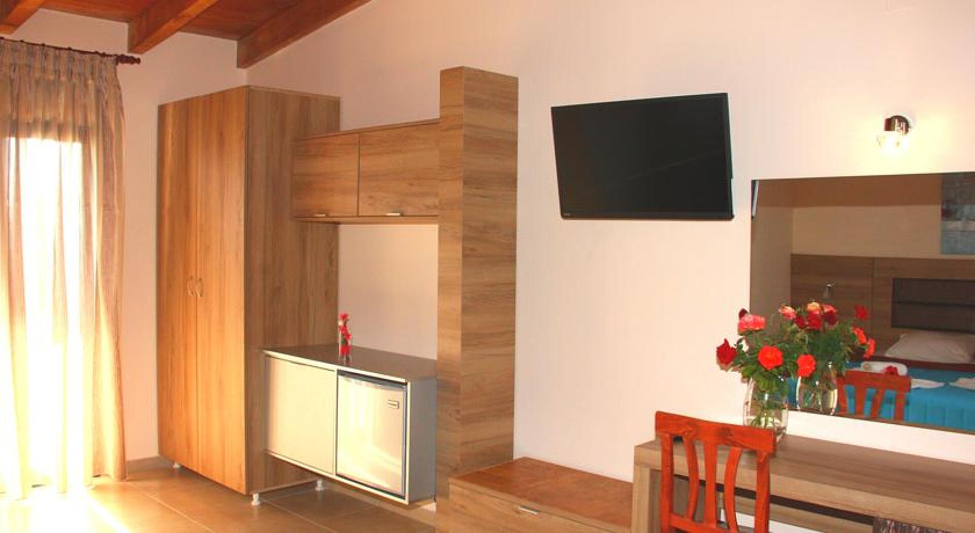 Blue Aegean Hotel & Suites 4* 14