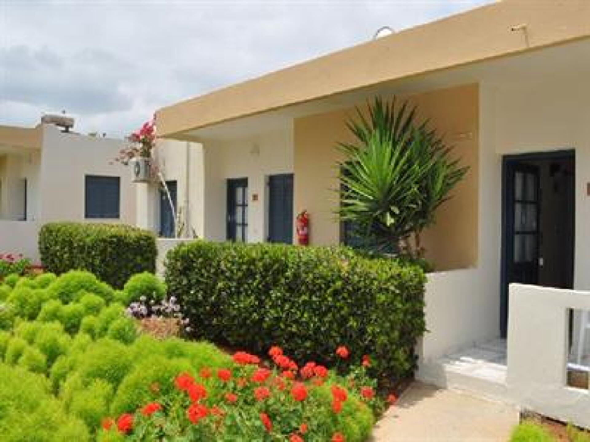 Blue Aegean Hotel & Suites 4* 21
