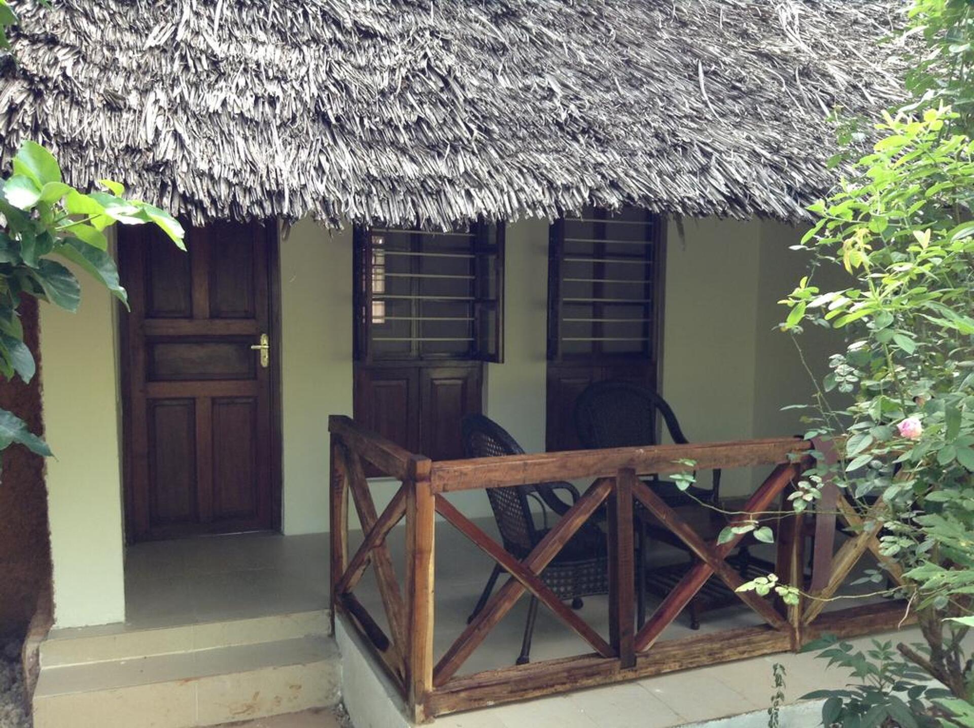 Langi Langi Beach Bungalows 31