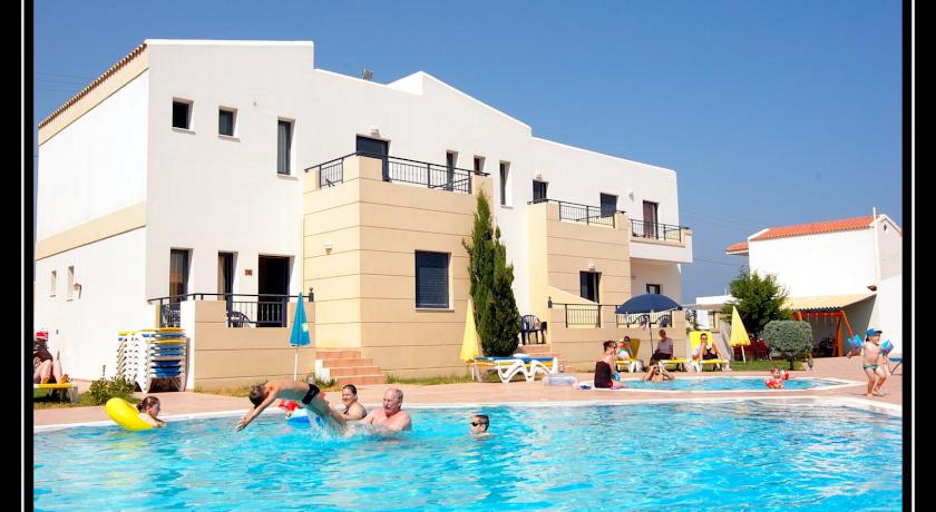 Blue Aegean Hotel & Suites 4* 2