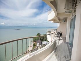 Rainbow Paradise Beach Resort 4*