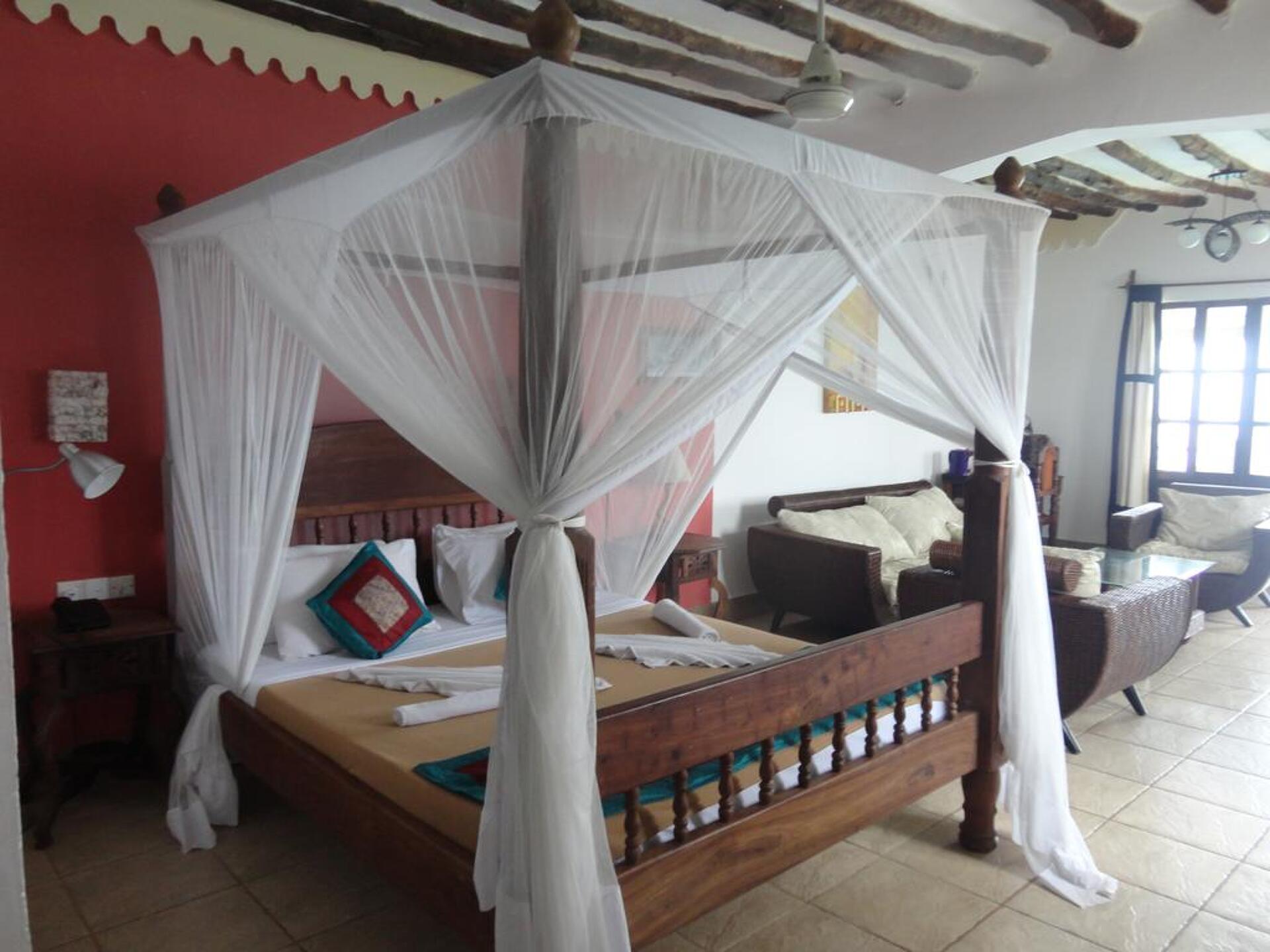 Langi Langi Beach Bungalows 12