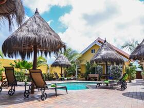 Aruba Tropic Apartments 3*