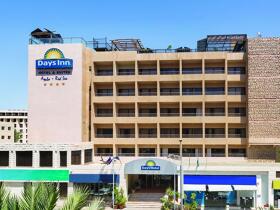 Days Inn Hotel & Suites Aqaba 4*