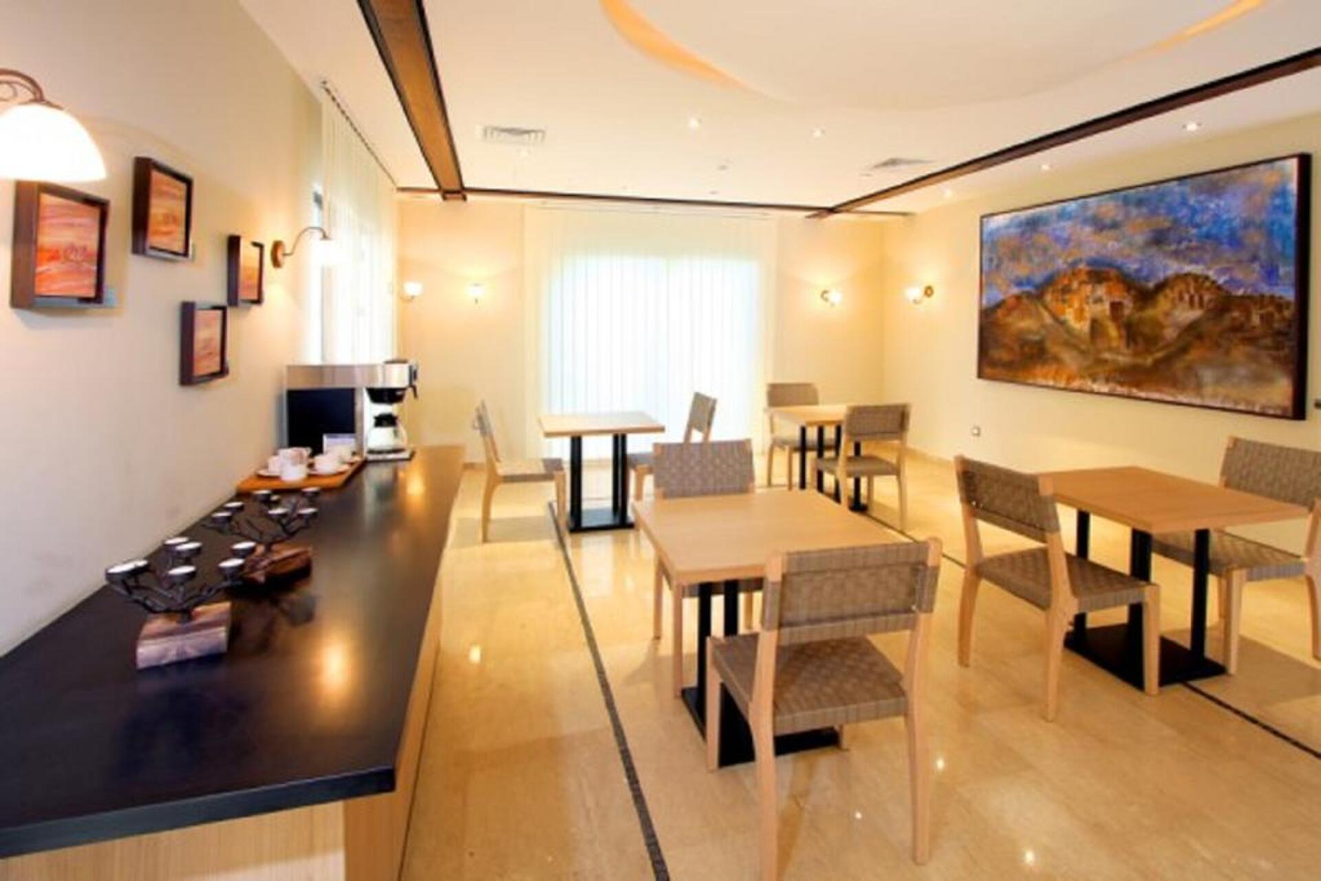 Jabal Amman Hotel (Heritage House) 4* 9