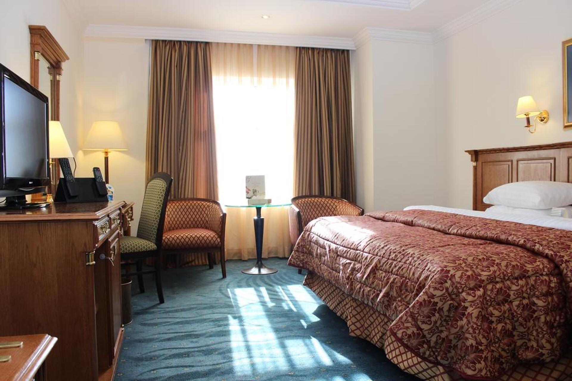 Bristol Hotel 5* 13