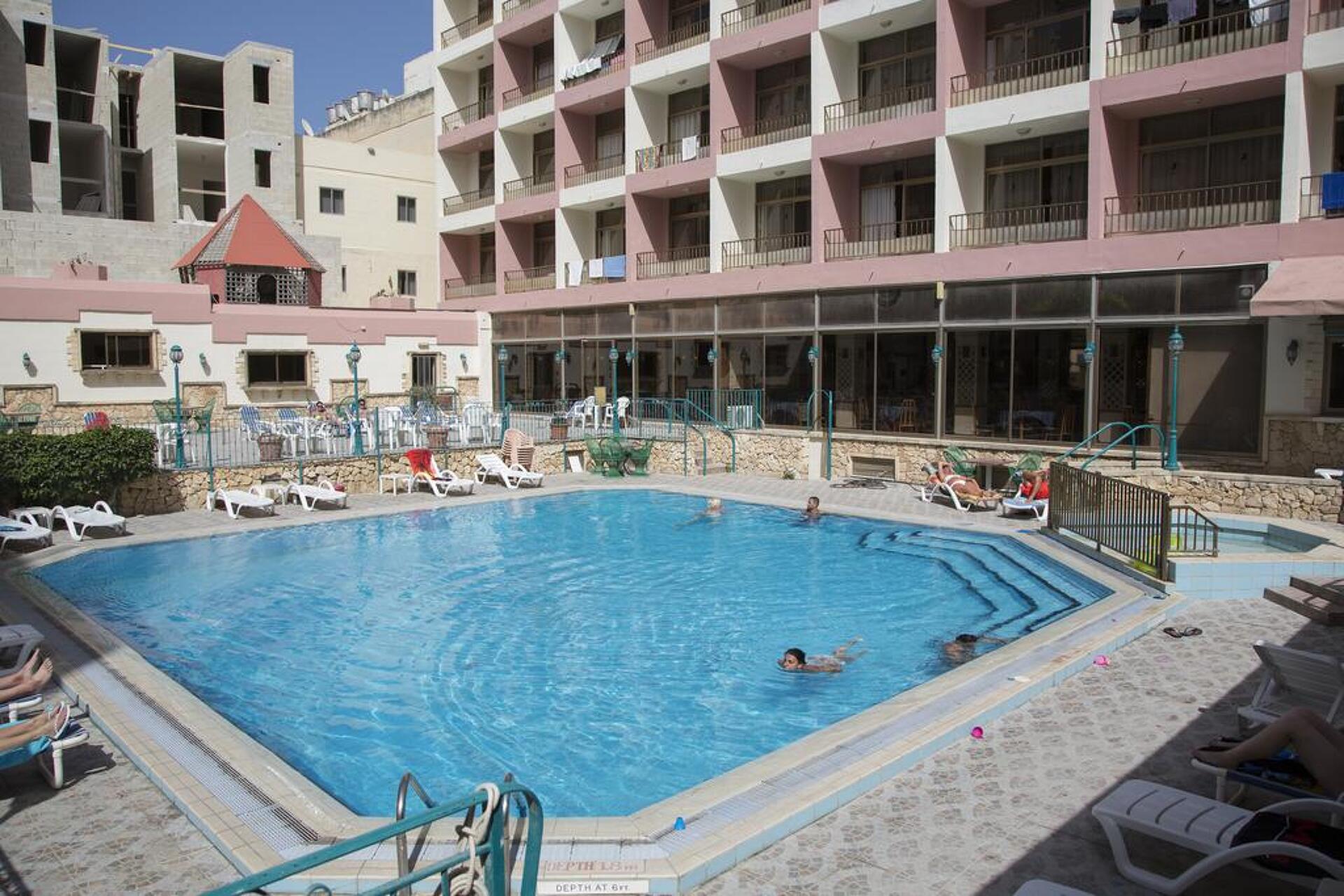 The Santa Maria Hotel 3* 1