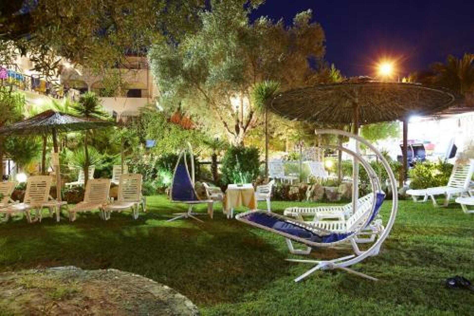 Hanioti Grand Victoria 3* 13