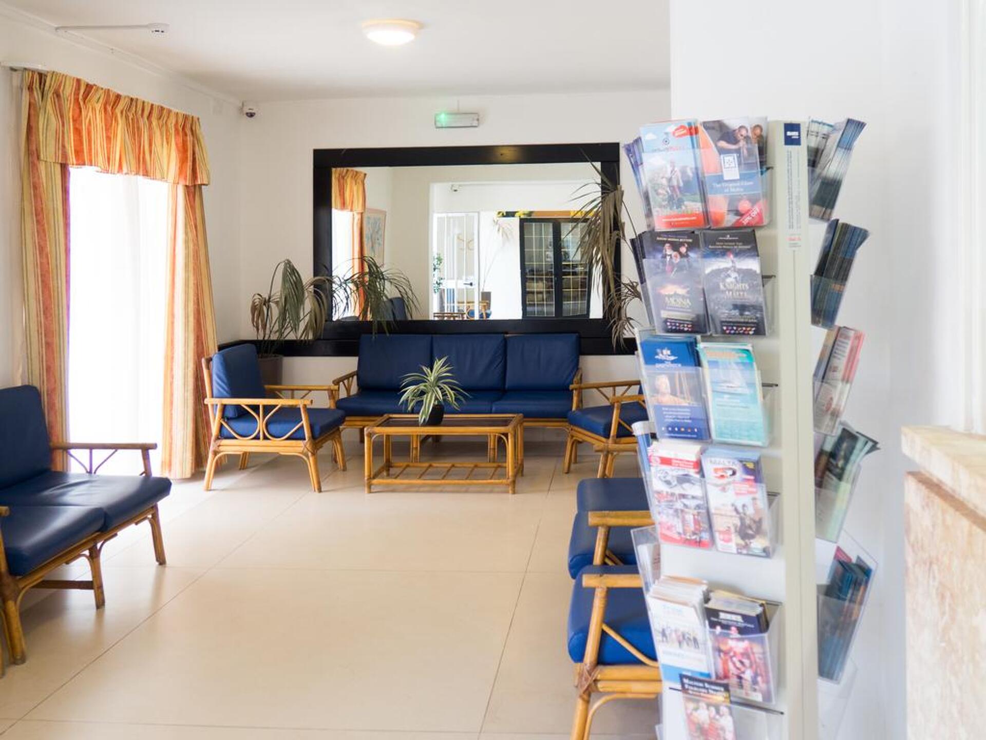Mavina Hotel & Apartments 3* 4