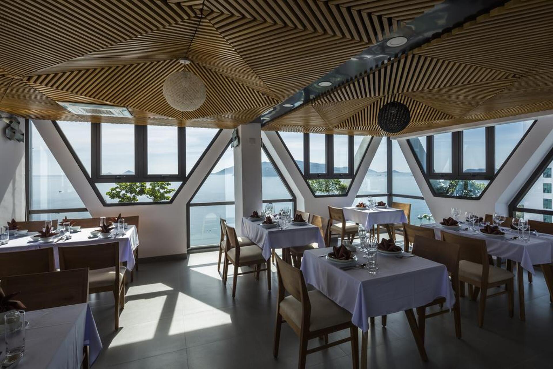 Venue Hotel 7
