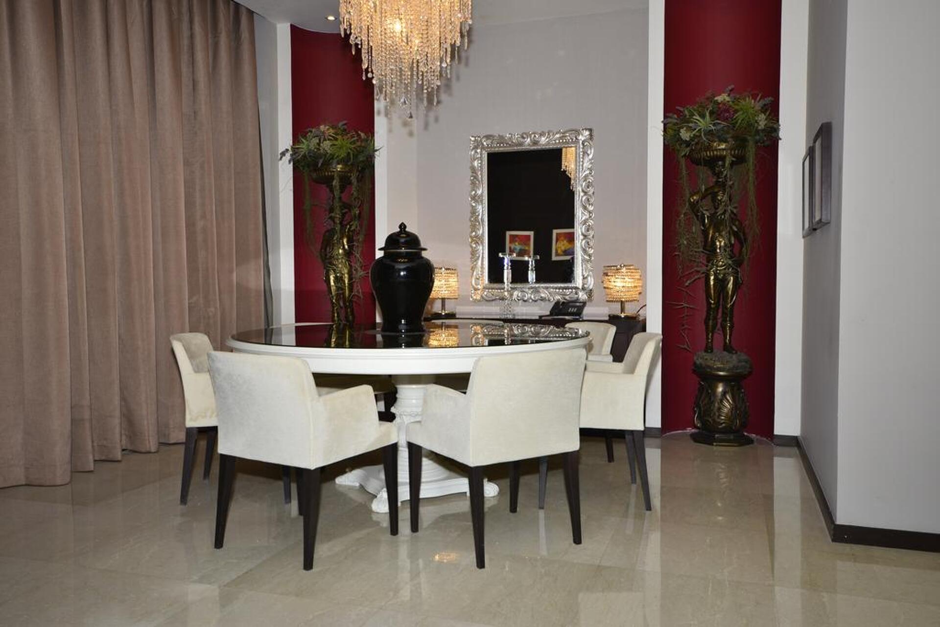 Grand Millennium Hotel Amman 5* 6