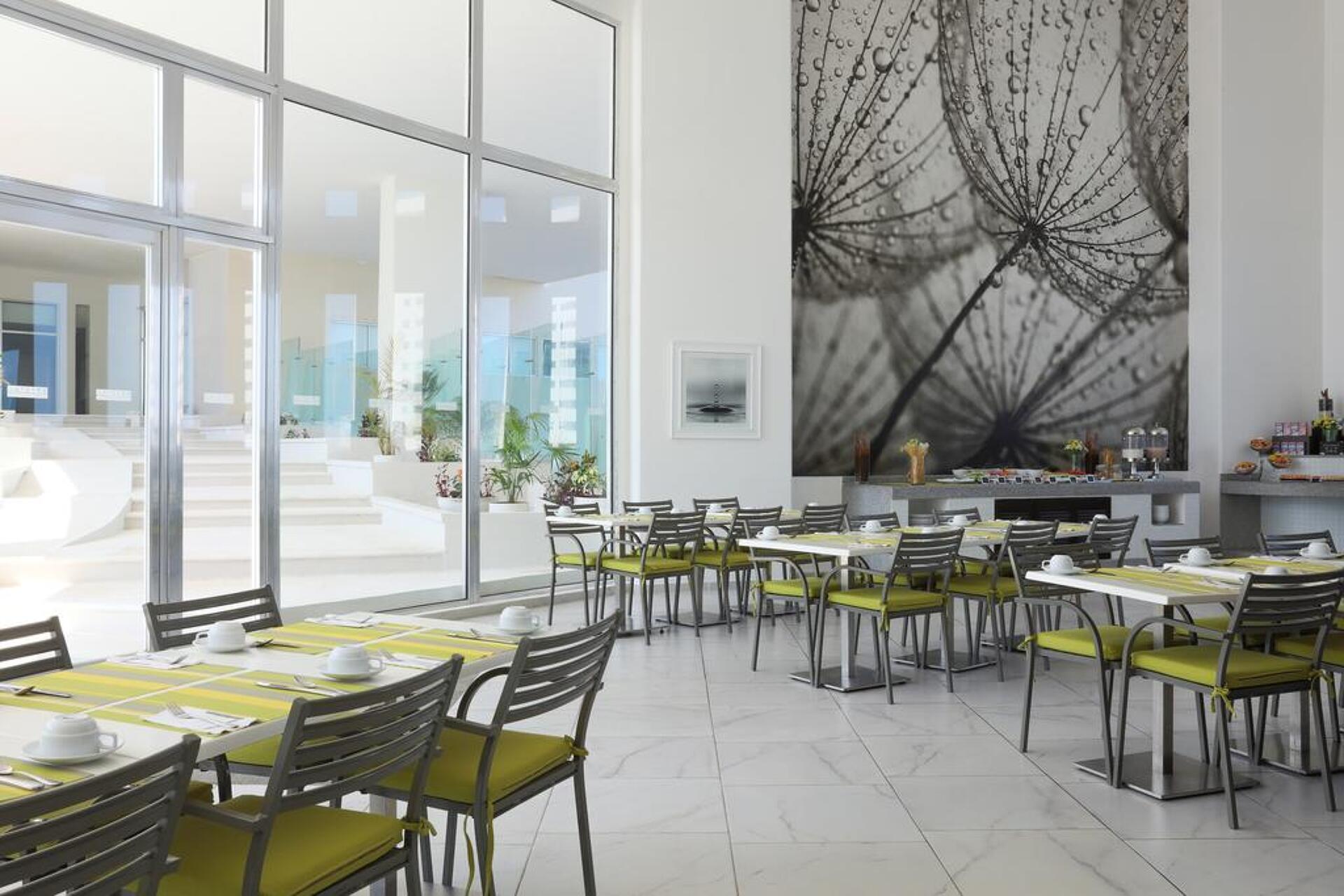 Krystal Urban Cancun 4* 19