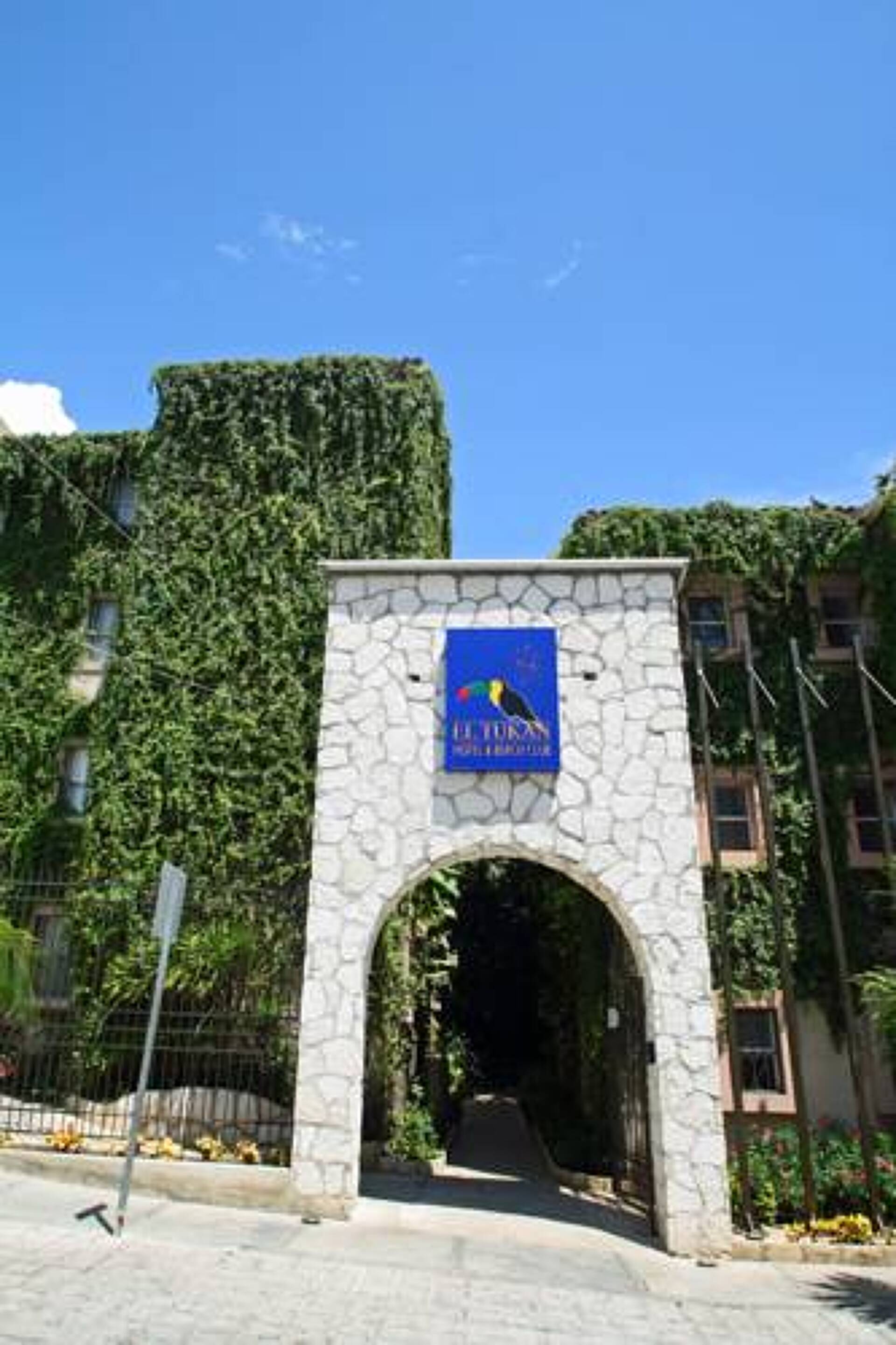 Tukan Hotel & Beach Club 4* 6