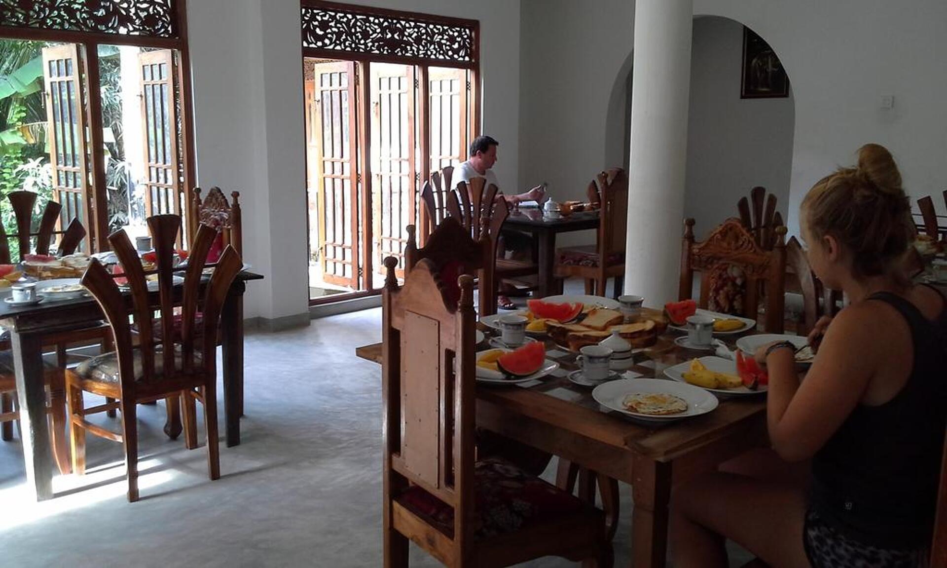 Srimali's Residence 2* 3