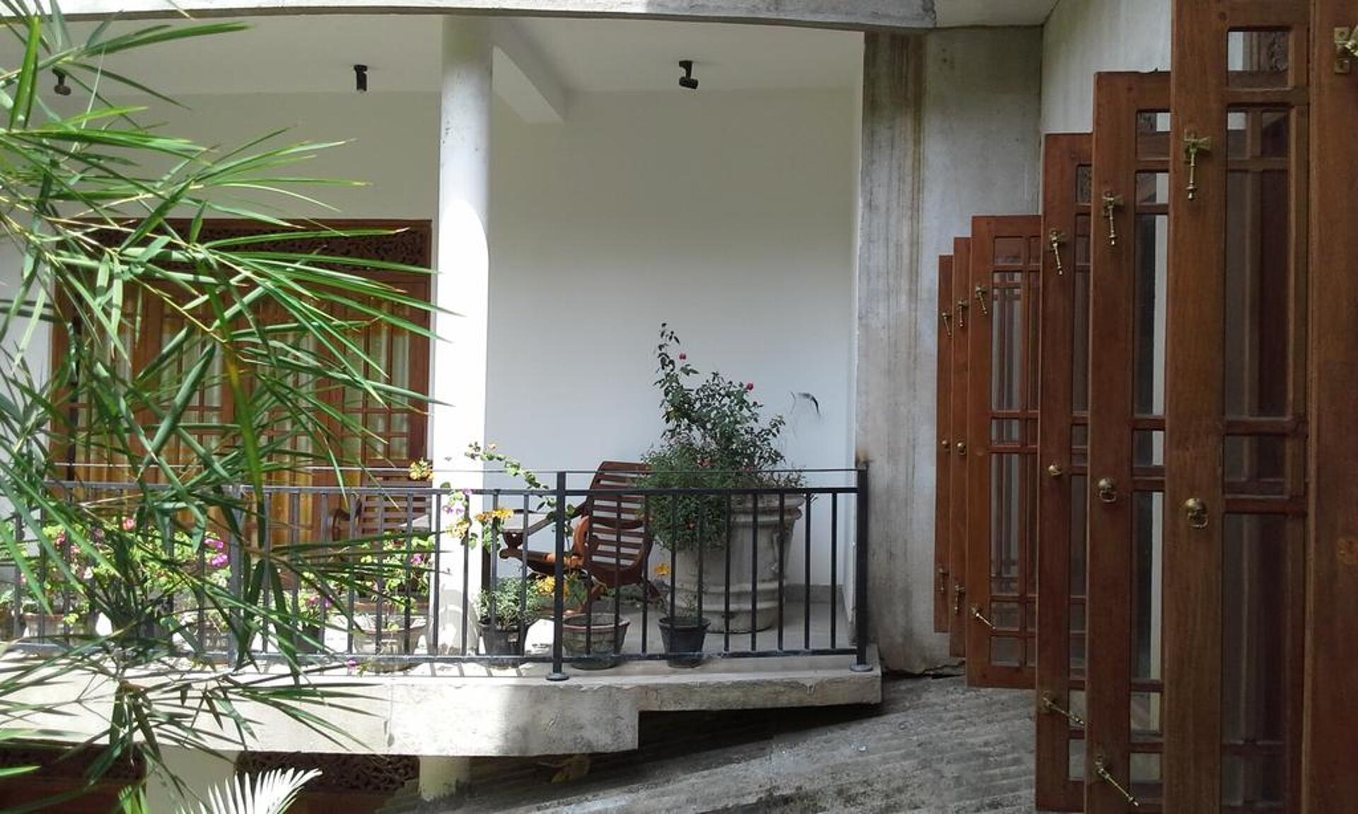 Srimali's Residence 2* 1