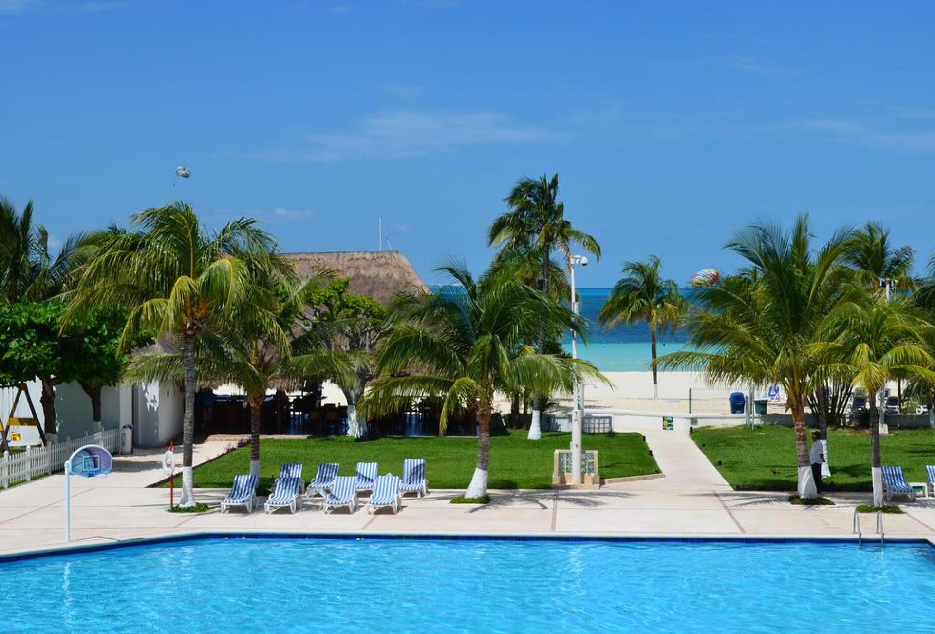 Beachscape Kin Ha Villas & Suites 4* 13
